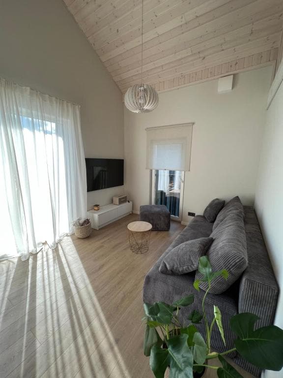 Visiškai nauji apartamentai