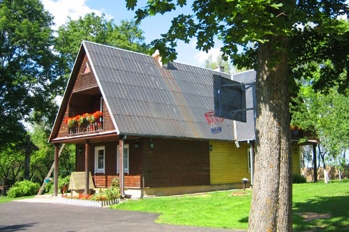 Sodyba „Tarp klevų“