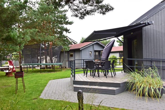 Kotedžų ir namelių nuoma Šventosios centrinėje dalyje